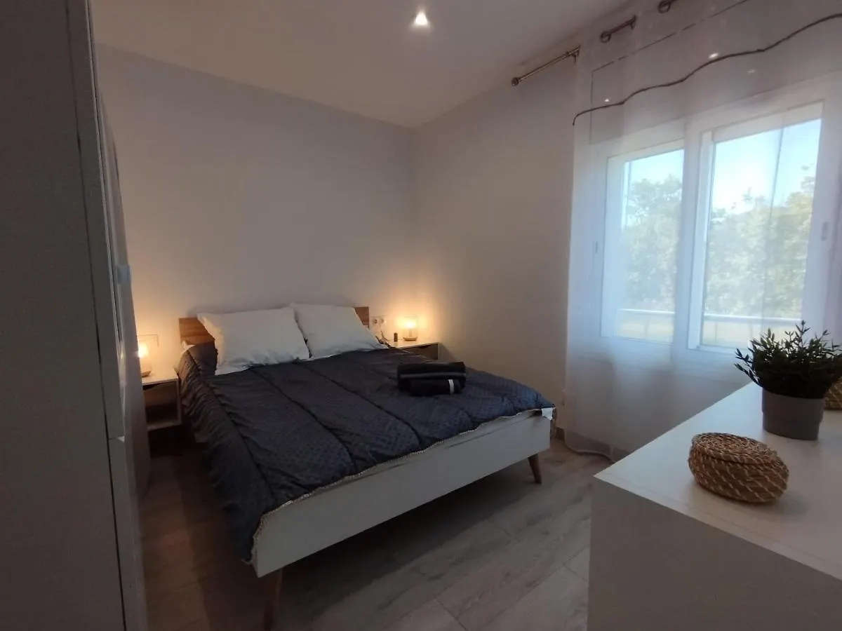 Apartamento Rodhes Playa 2-A5 روساس 0*,