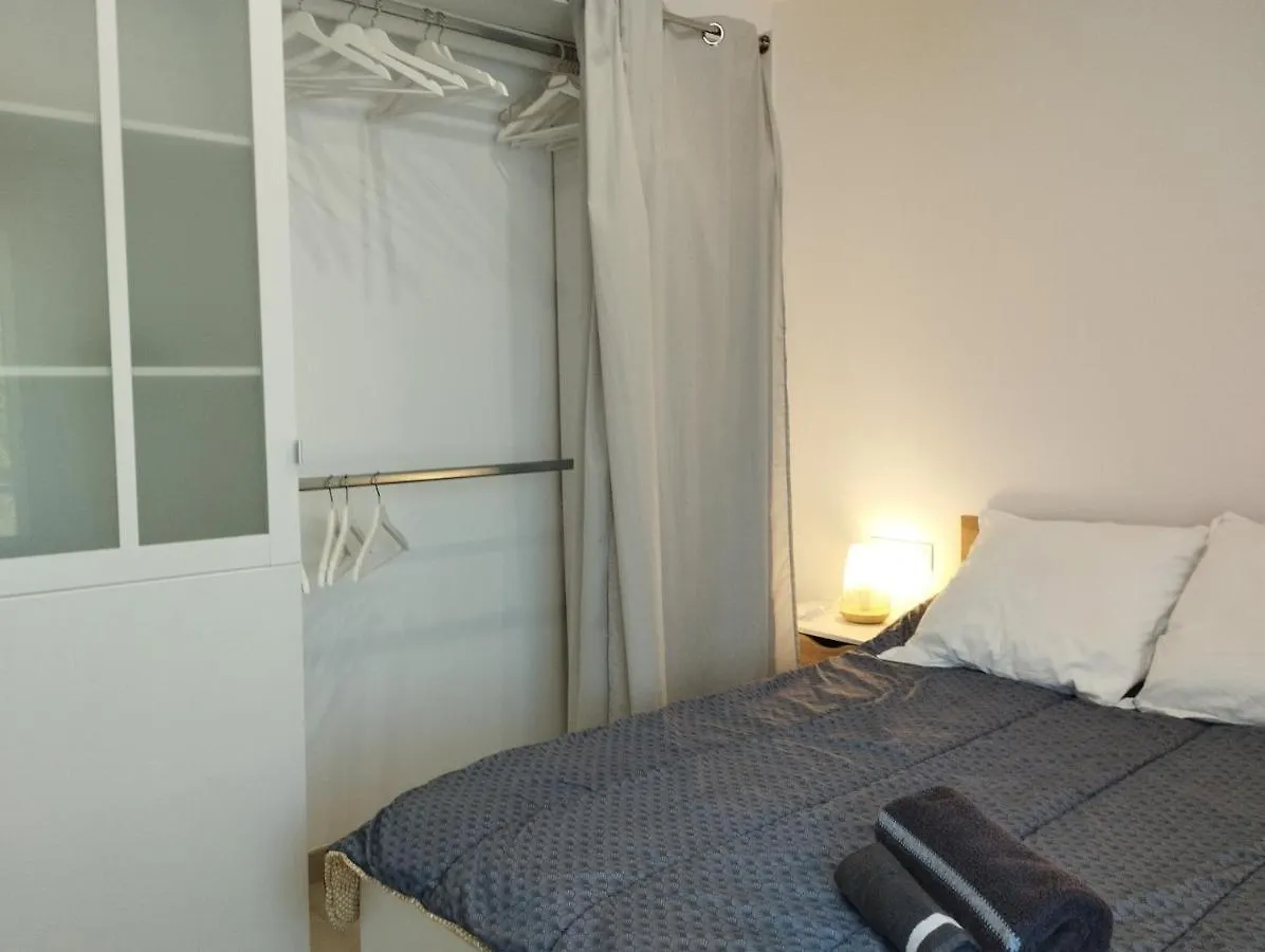 شقة Apartamento Rodhes Playa 2-A5 روساس